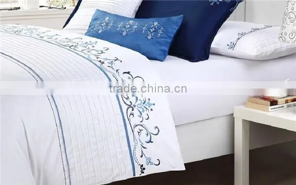 Blue and white Chinese embroidered bed linen bedding set