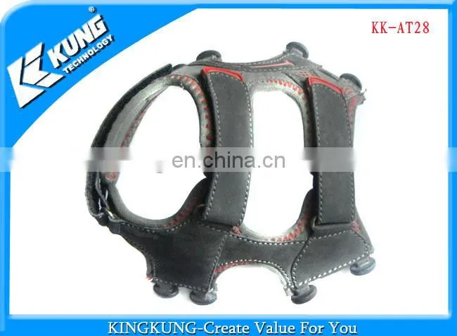 Men's woven massage sandals