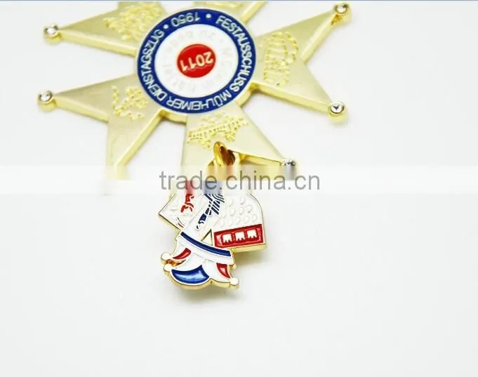High quality gold metal pin for sale