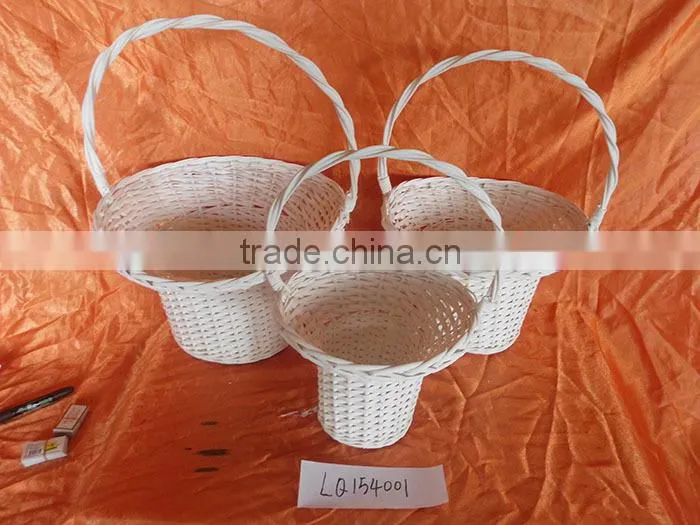 Cheap Handmade Wire Storage Basket With Cloth Linner
