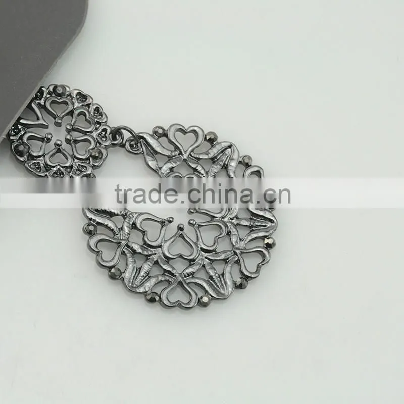 Factory Price Charm Fashion Wedding Gift Europe And America Jewelry Heart Shaped Stud Earrings