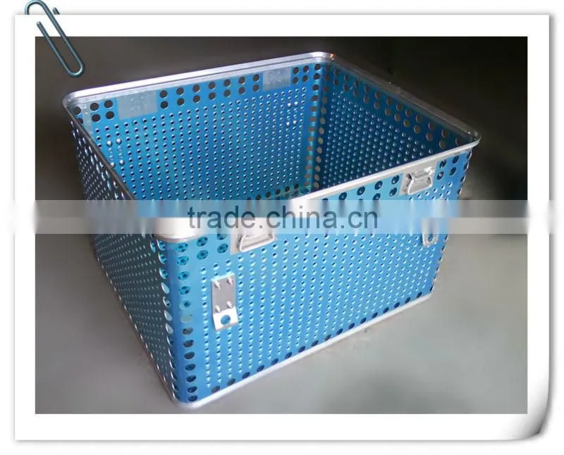 Aluminum laundry container