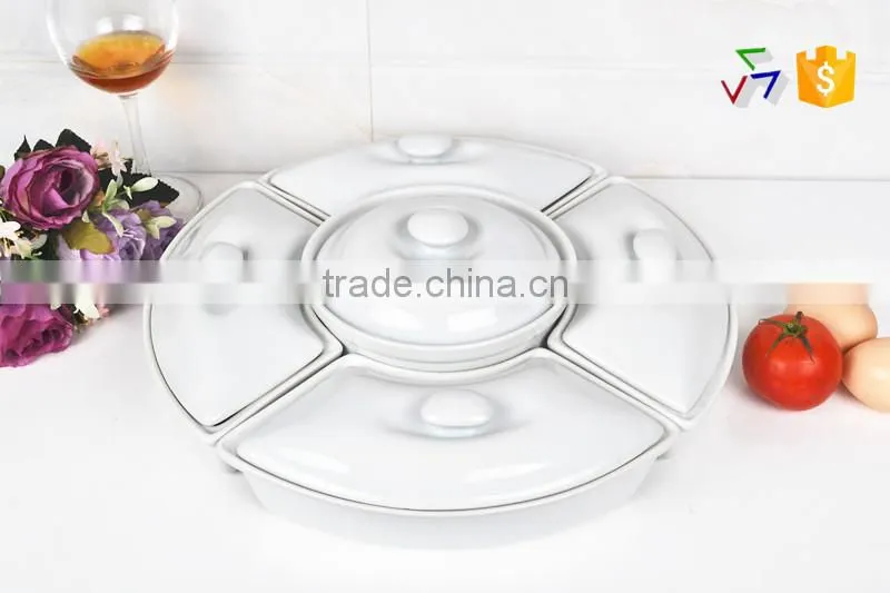 13.5" size porcelain roaster pan with lid