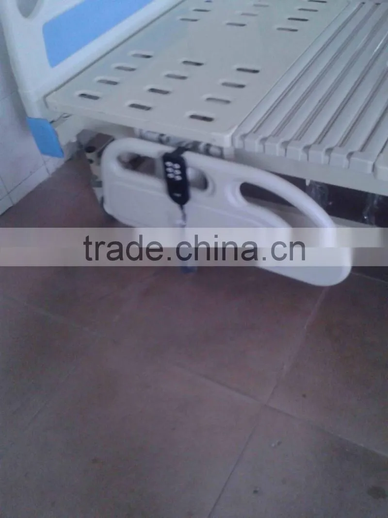 Hospital Furniture Medical Bed/Detachable Patient Beds