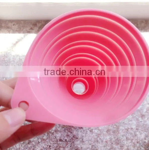 100% food grade collapsible silicone funnel Foldable Funnel