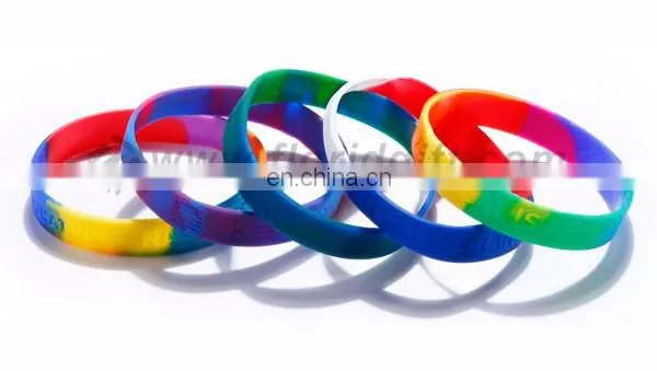 China cheap new design personal custom mixed color silicone bracelets