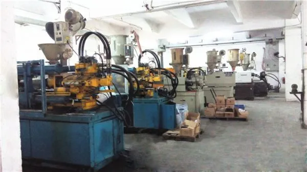 Dongguan RenTong Silicon Plastic Products Co., Ltd company overview - view 3