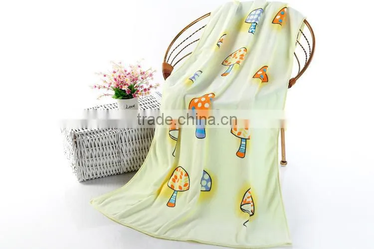 2015 new style quick dry super soft cartoon mushroom design cotton baby bath towel
