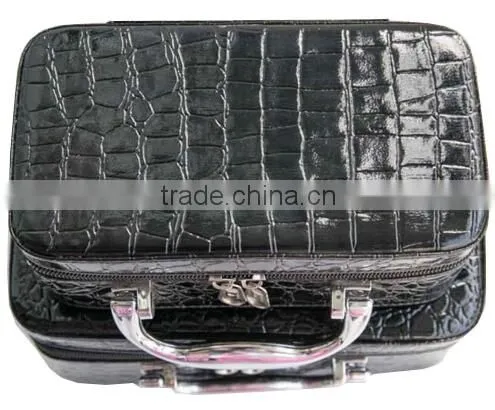 36 bottles Leather Essential Oils Carrying Cases,Beautiful Custom Hard Shell with High Density Foam Cosmetic case