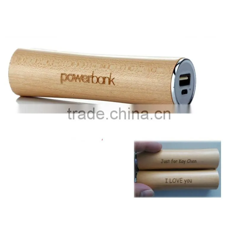Custom logo 2600mah wood power bank rechargeable power bank