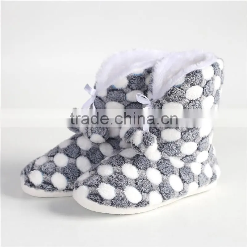 Ladies indoor coral fleece slipper booties
