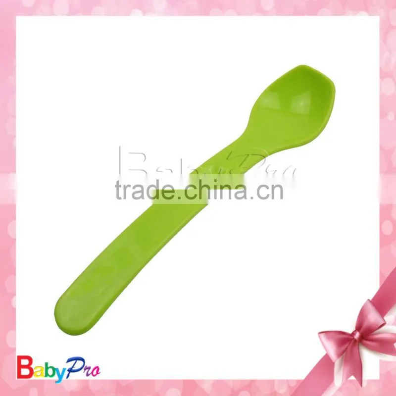 high quality alibaba China baby item different color to choose design for baby plastic spoon pp children spoon set
