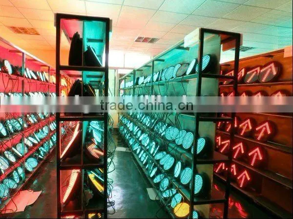 IP65 high quality 300mm red yellow green color led traffic singal light