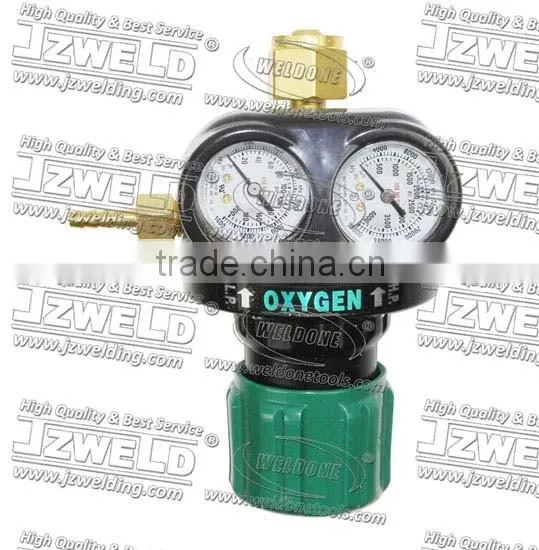 Oxygen gauge regulator