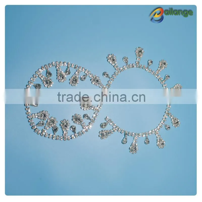 Charming crystal attractive bulk rhinestone chains for necklace decoration particular in Guangzhou
