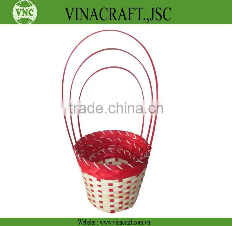 Rattan flower basket with seagrass rim