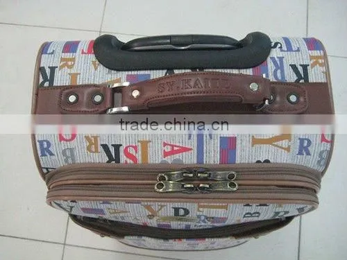 The newest Spinner Carry-on luggage Set