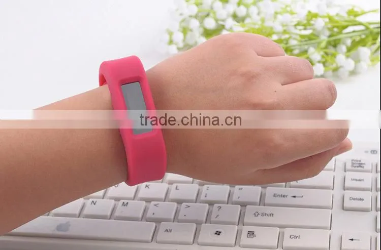 The bluetooth bracelet with hands free & music player/Digital bluetooth bracelet