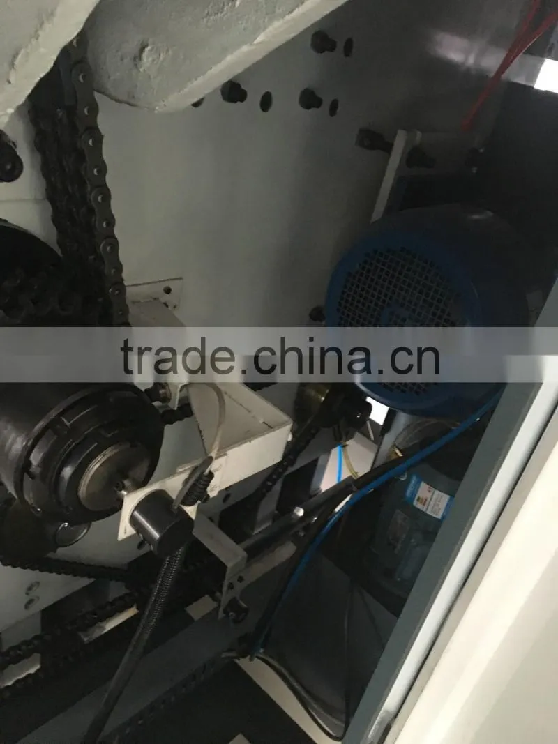 Fully automatic label flat bed die cutting machine