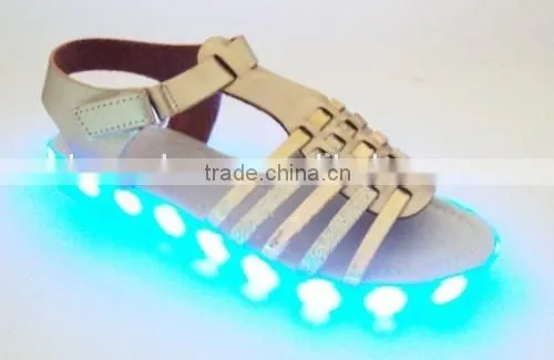 New 2016 Light Up LED Fashion Sandals for Girls