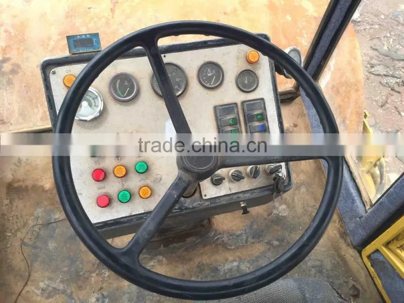 Bomag compactor BW225D-3, also BW213D, BW217D, CA25, CA30 soil compactor