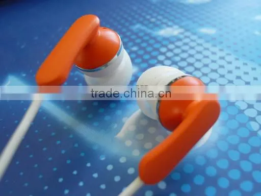 Listen to your favorite music day and night with colorful earphone & headphone