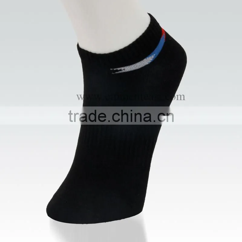 High sweat absorbent man's walking socks