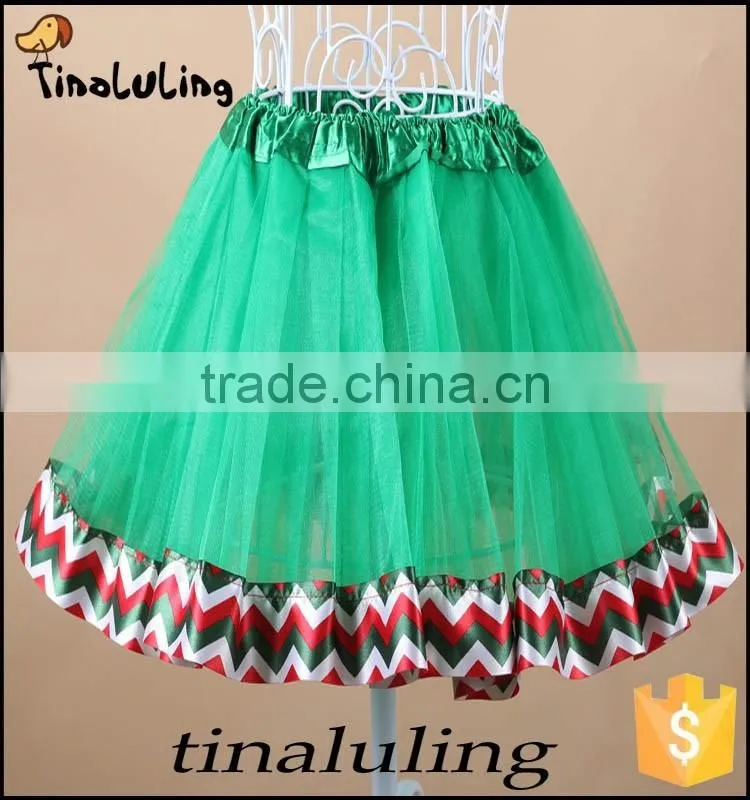 2016 latest new arrival tulle skirts kids christmas green tutus baby pettiskirts with satin ribbons