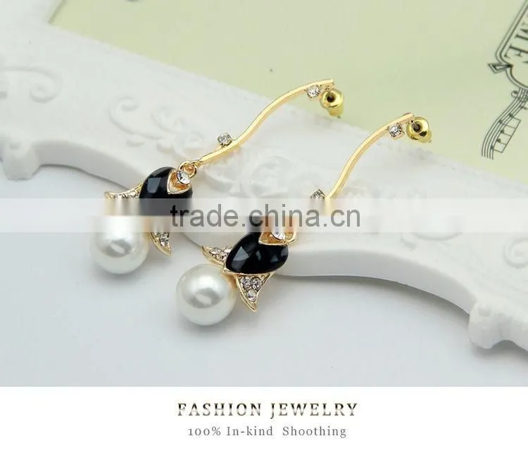 Bridal Wedding Golden Crystal Pearl Flower Drop Dangle Earrings