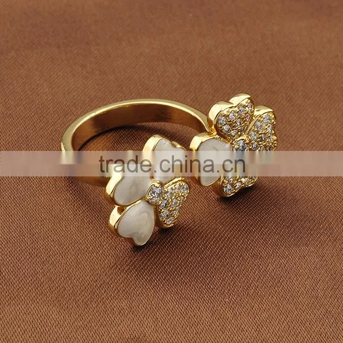 Best Selling Retail Items White Shell Enamel Jewelry Set