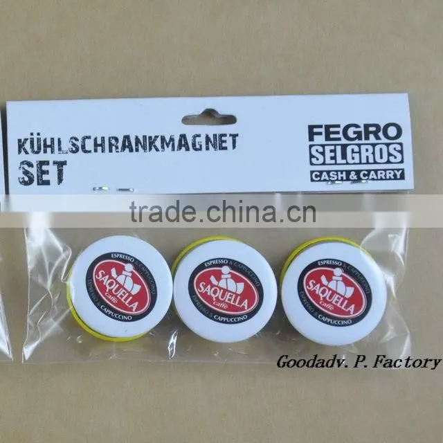 round magnet for badges with mouse design