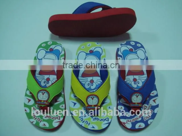 663 LOULUEN Wholesale Cute Lighted EVA Kids Flip Flops