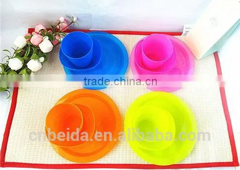Pierced plastic plate with high quanlity and competitive price
