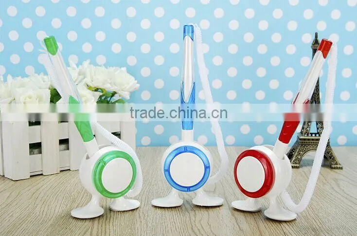 New design cute shape desk stand pen
