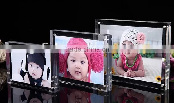 custom acrylic photo frames display stand