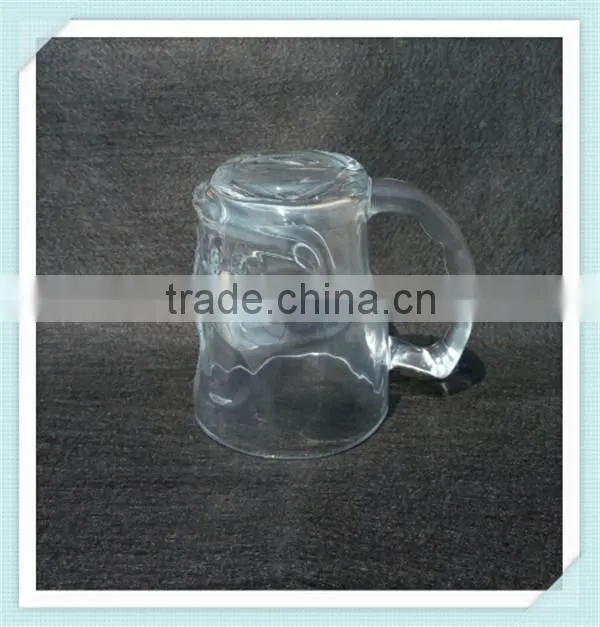 2016 new design shull shape glass cup beer glass cup with skull shape