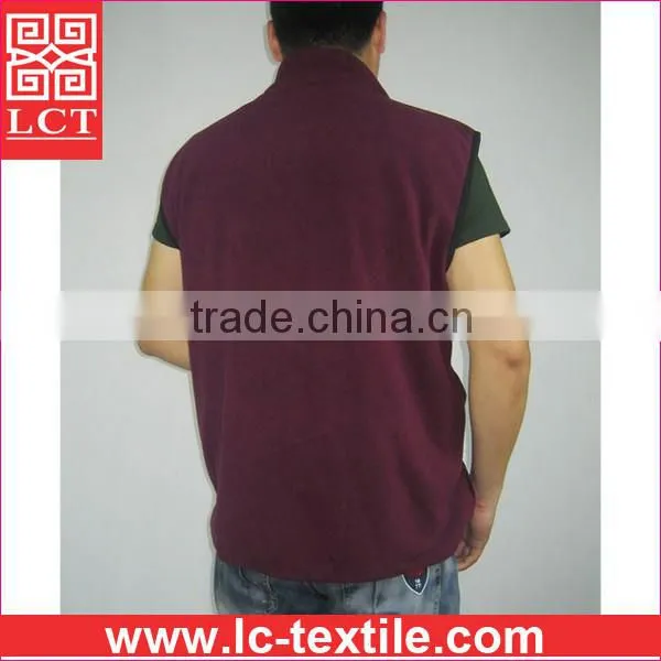 wholesale custom embroidery large size availabe unisex red solid color sleeveless polar fleece vest with pockets(LCTU0049)