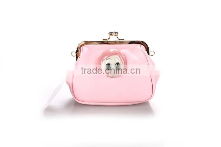 Alibaba China 10 years experience Solid skull coin purse party handbag