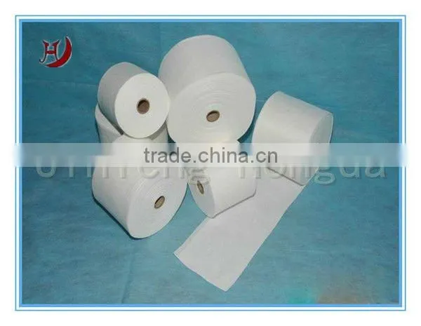 Disposable nonwoven face mask
