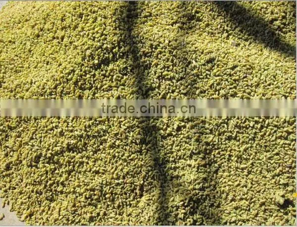 dried green raisin