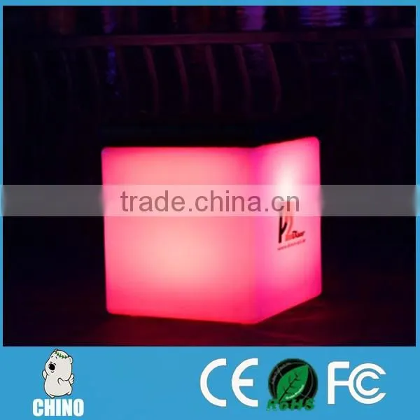 Hot selling Outdoor waterproof LED flower pot restaurant flower pot
