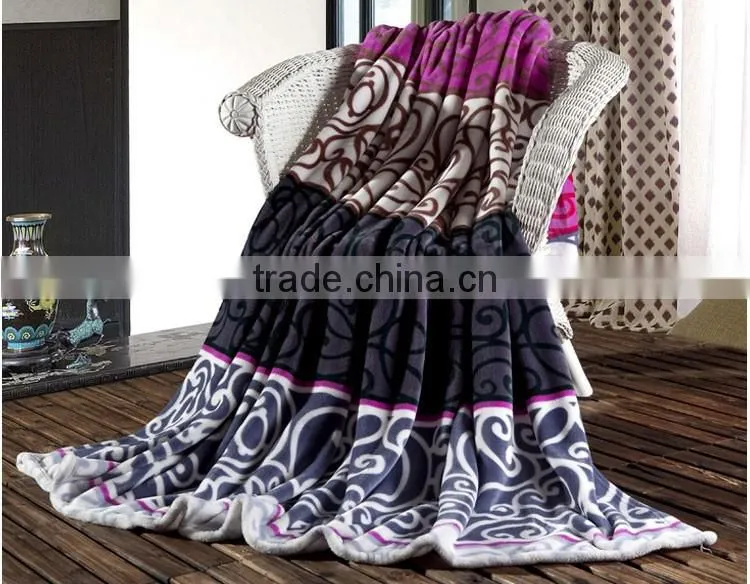 Soft And Fashion Microfiber Coral Fleece Blanket