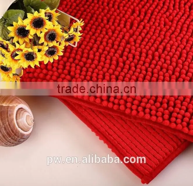 Soft and Elegant feels great on your feet Rich, plush and soft Highly absorbent chenille floor mat Colors stay beautiful