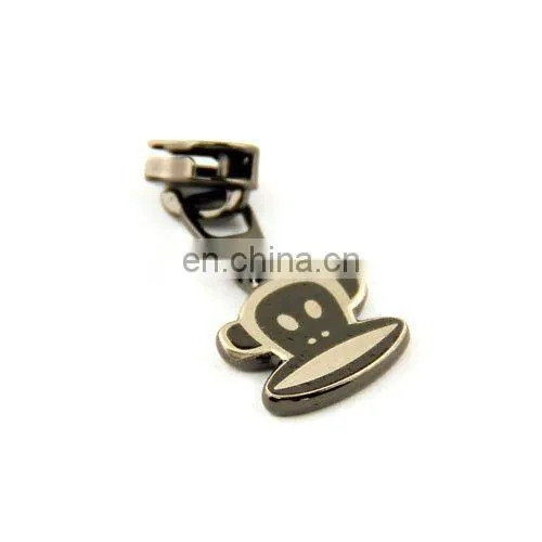 Fashion metal furniture logo