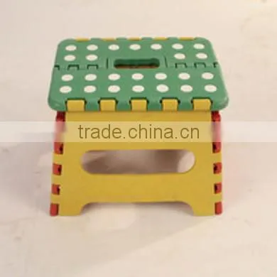 cheap small folding plastic chairs