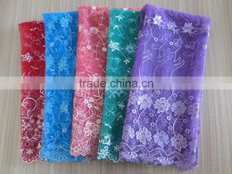 2015 new design embroidered lace fabric for wholesale