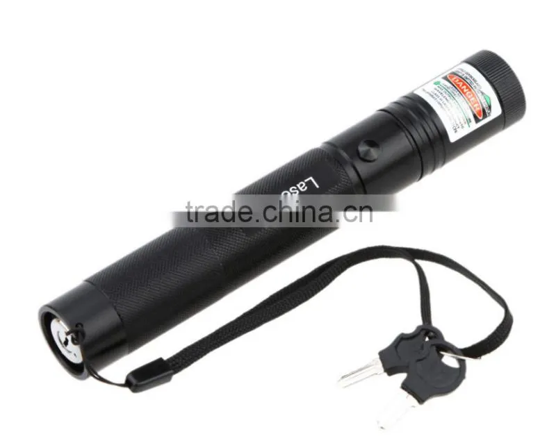 New Arrival Adjustable 50000mW Focus Burning Match Lazer 301 Green Laser Pointer Pen with Safe Key for Sale 10000 Meters