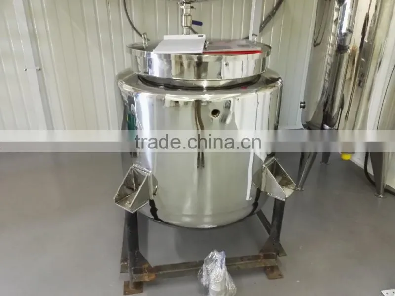 Gelatin Melting Tank With Platform And Control Panel