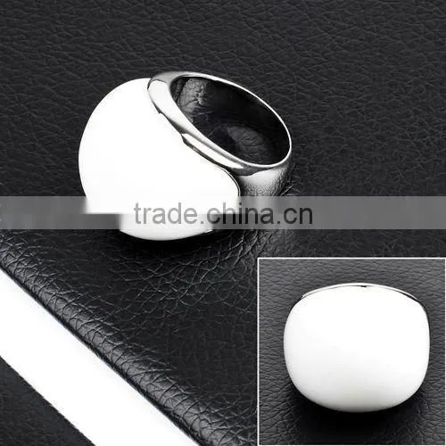 2012Newest Design Stainless Steel Bright White Stone Costume Ring Jewelry(DR10170)