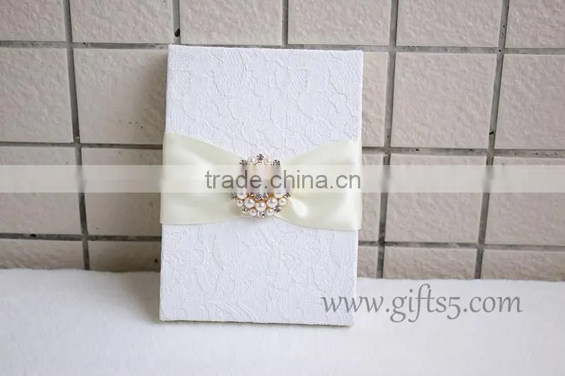 Personalized wedding invitations boxes